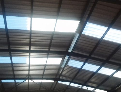 Beneficios de la iluminación natural con lucernarios en naves industriales