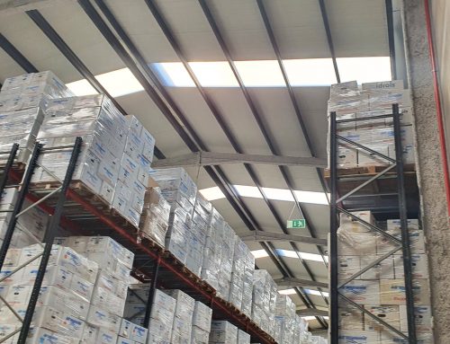 Iluminación con lucernarios en naves industriales